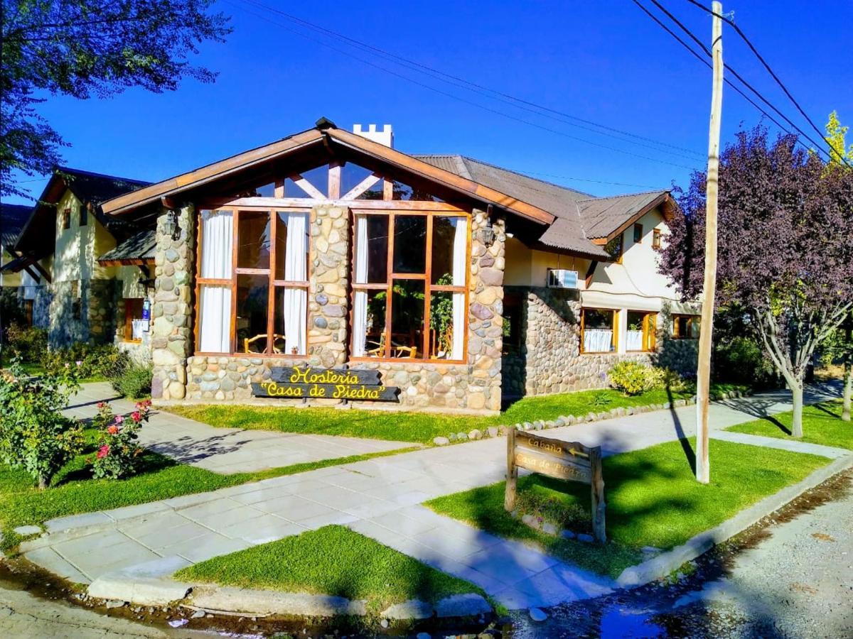 Hotel Y Cabanas Casa De Piedra Trevelín Kültér fotó